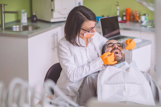Best Broken or Cracked Tooth Emergency Dentist in Kouts, IN
