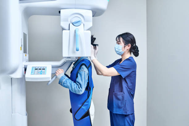 Best Broken or Cracked Tooth Emergency Dentist in Kouts, IN